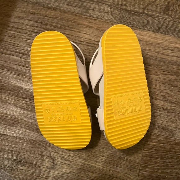 Mini Melissa Mickey and Minnie Sandals - White, Red, Yellow, Black - Picture 4 of 5